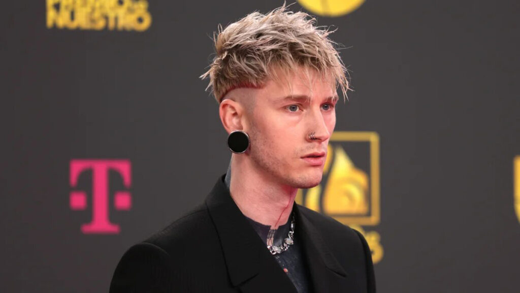 Machine Gun Kelly memorialize 1year clean